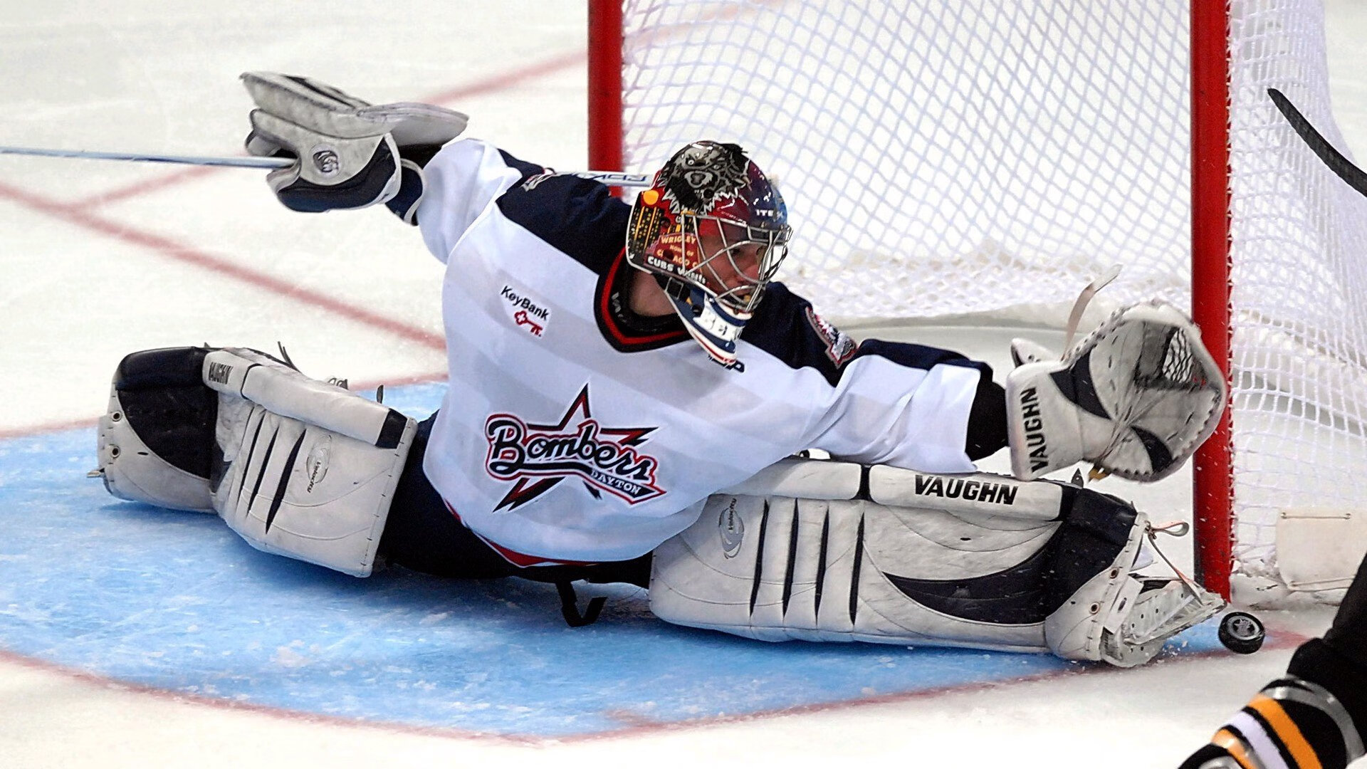 北欧神话破灭记,阿什拉夫一锤定音,美国巅峰对决终结芬兰黑马传奇